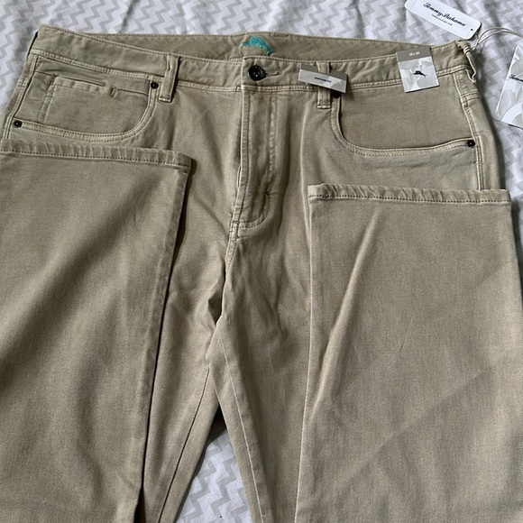 Men’s Tommy Bahama Vintage Fit Pants - Picture 7 of 7